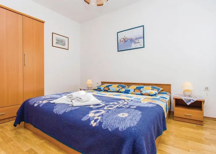 In With Wifi Apartment Malinska
