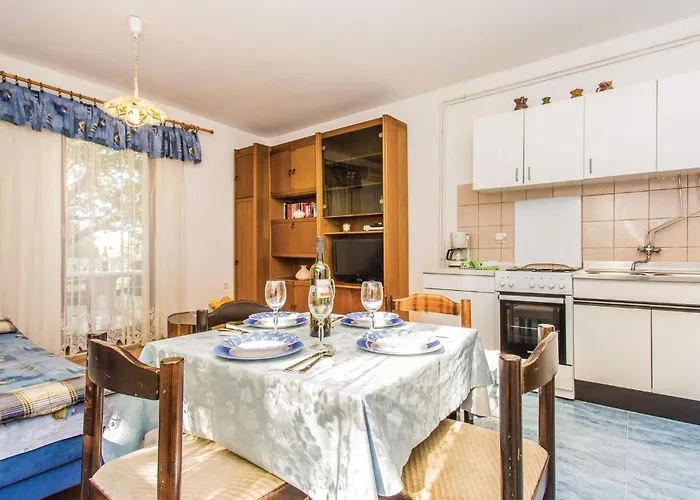 In With Wifi Apartment *