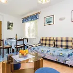 Apartment In With Wifi *